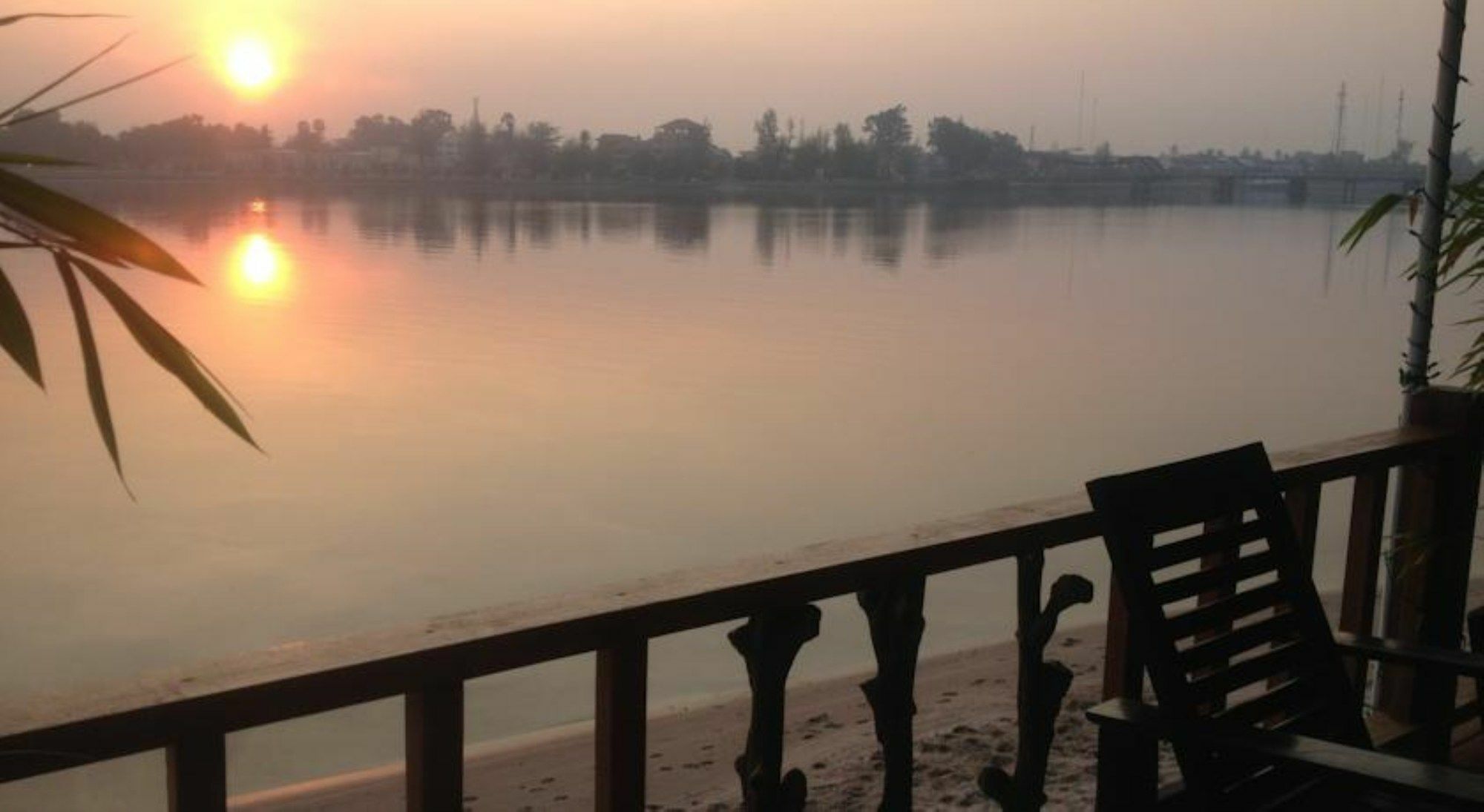 The River Lodge Kampot Luaran gambar